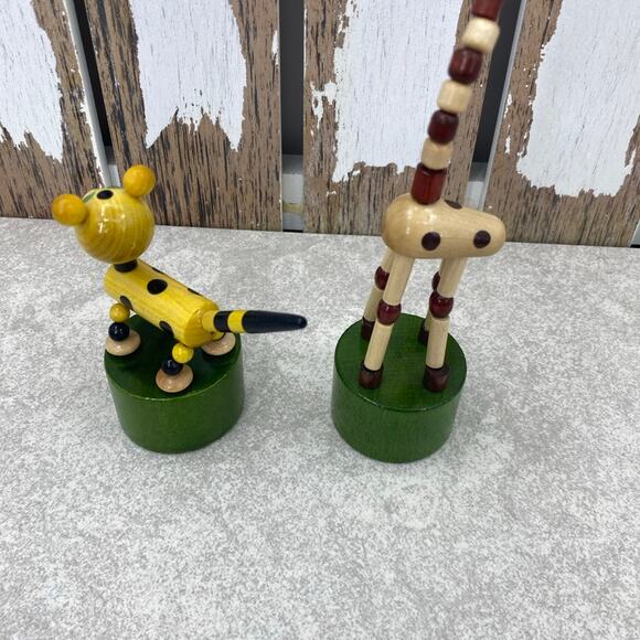 Vintage Petra Toys Giraffe & Leopard Push Puppets - Picture 5 of 5